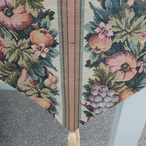 Fall Thanksgiving Table Runner  Tapestry Leaves Fruit Tassels 76 Inches - Picture 4 of 5
